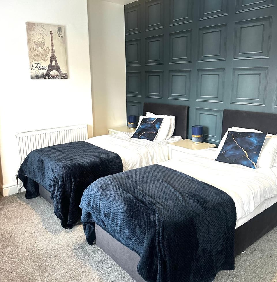 Nest House Crewe 4 Bedrooms Sleeps 7 House in Crewe