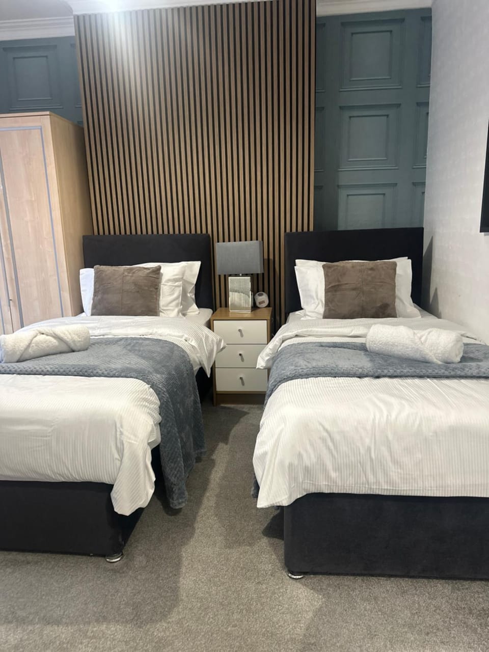 Nest House Crewe 4 Bedrooms Sleeps 7 House in Crewe