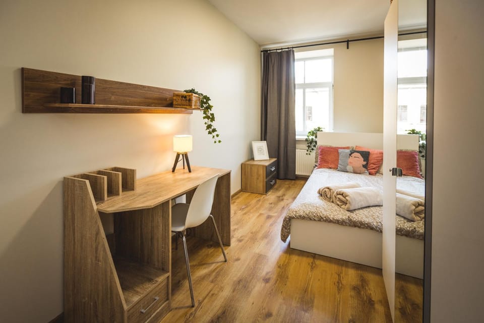 Bed, Bedroom, wardrobe