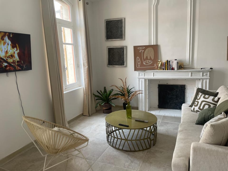 Appartement avec mini suite vue Cathédrale Apartment in Cavaillon