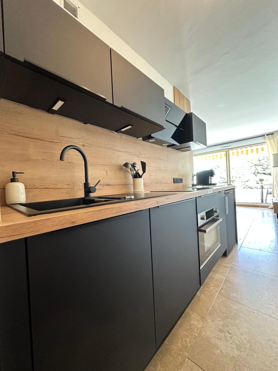 Kitchen or kitchenette, stove