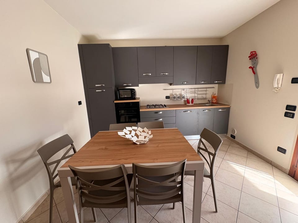 Biz's House Apartment in Lake Garda