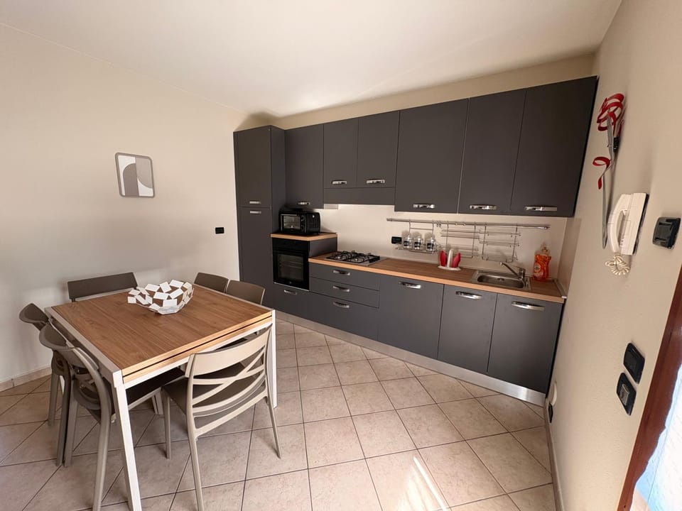 Biz's House Apartment in Lake Garda
