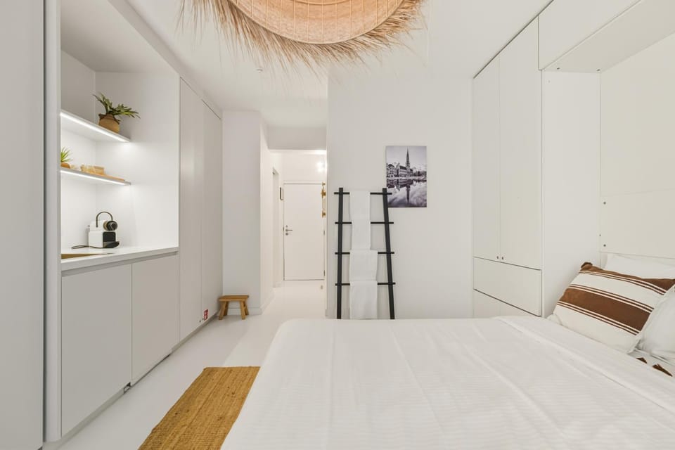 Bed, Bedroom, wardrobe