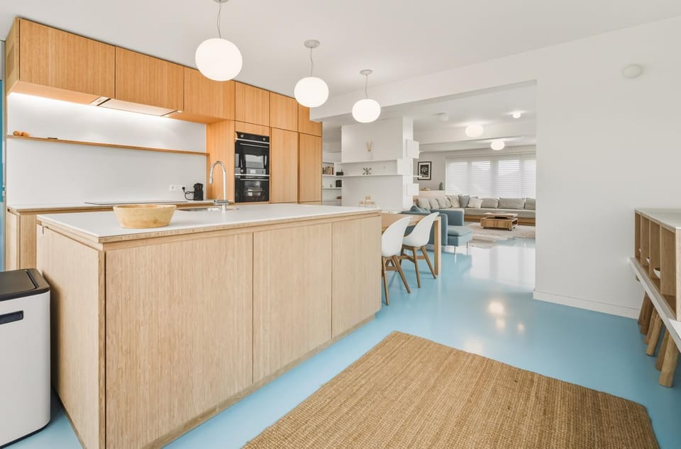 Kitchen or kitchenette, oven, stove