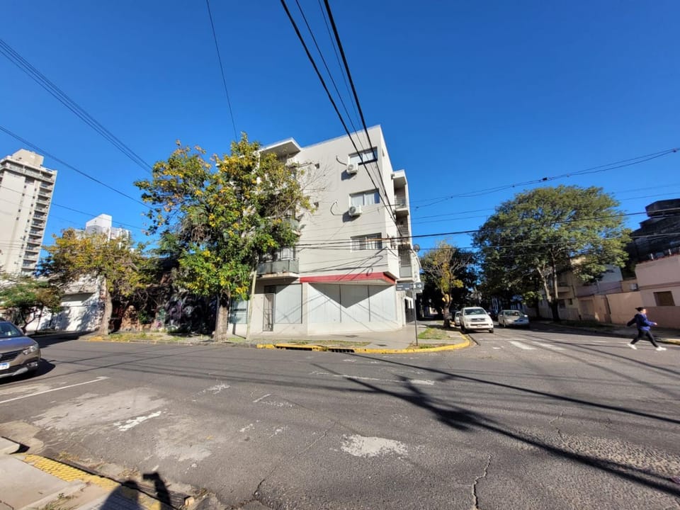 Centro - Con cochera - Hasta 5 p Apartment in Santa Fe