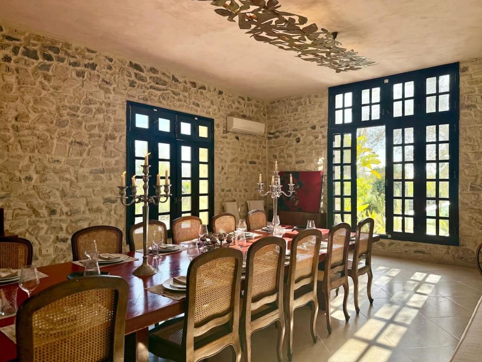 Artist's House, Villa in Utique Villa in Tunisia