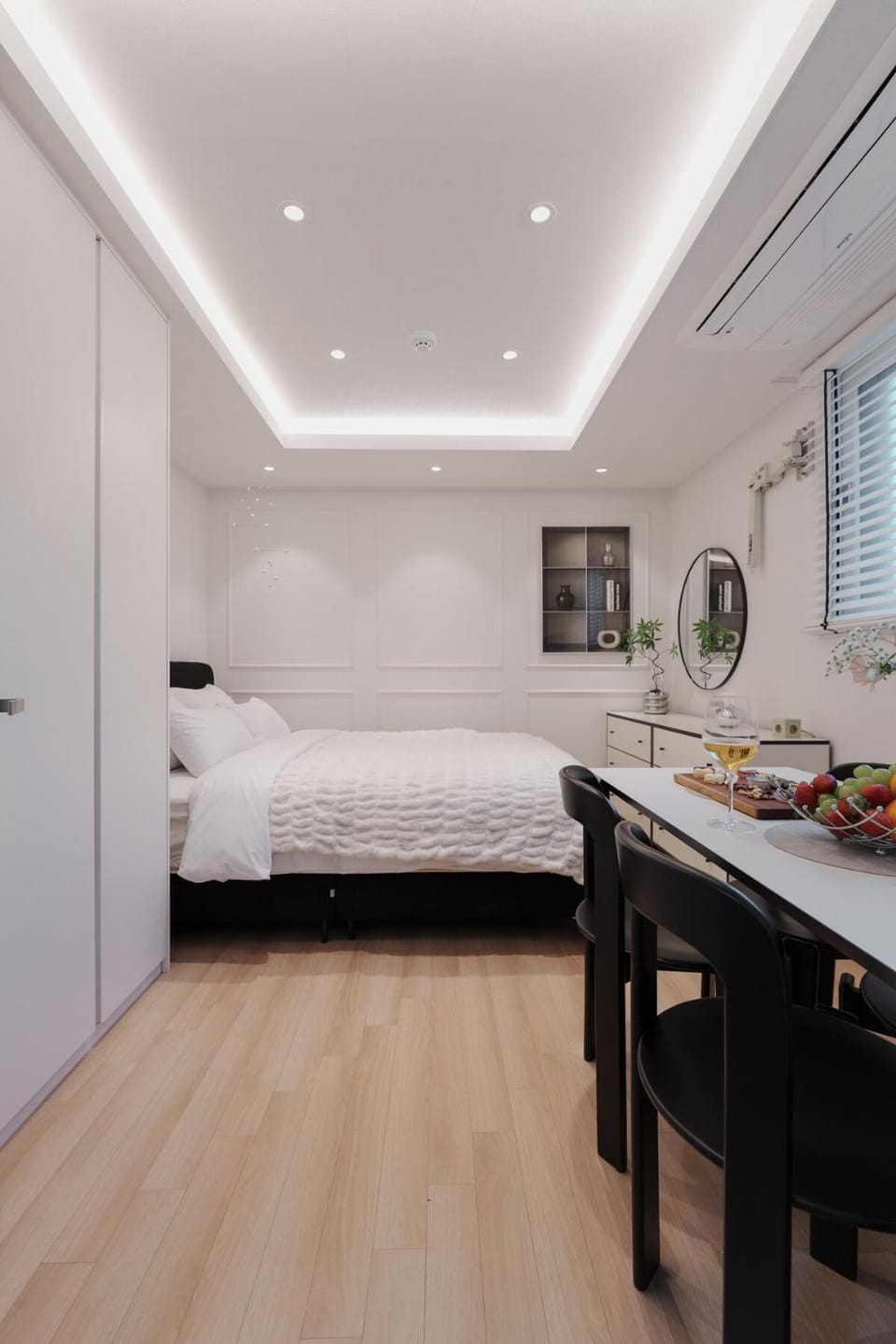 Bed, Photo of the whole room, Bedroom