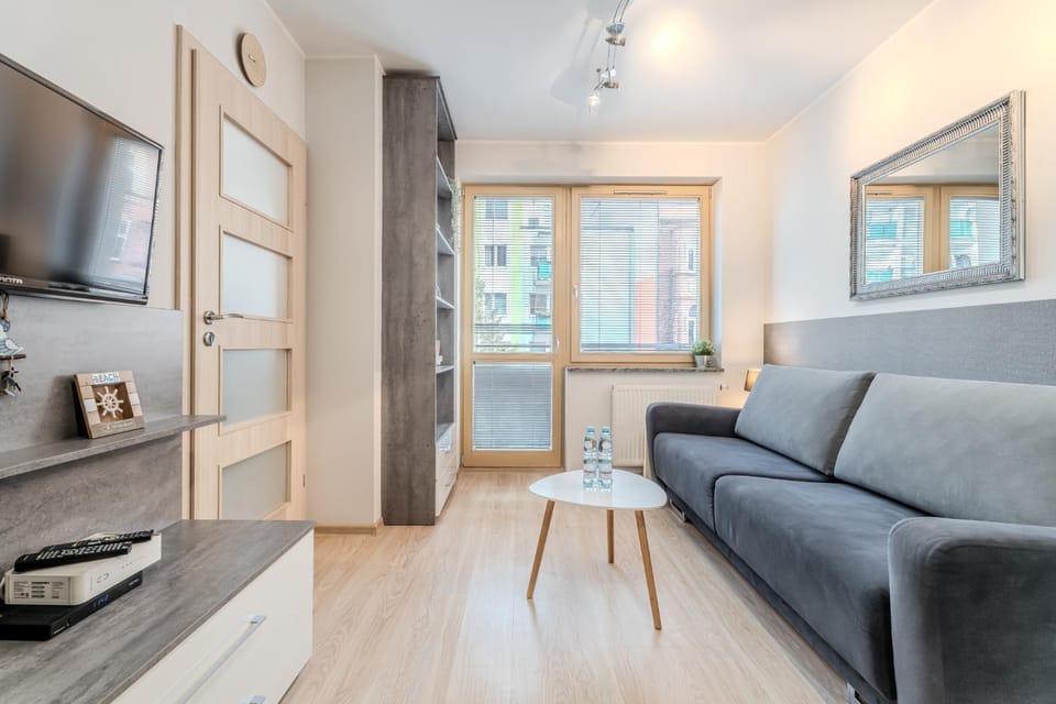 Bedroom Apartments Hołdu Pruskiego 1 m3 z garażem przy Parku Apartment in Swinoujscie