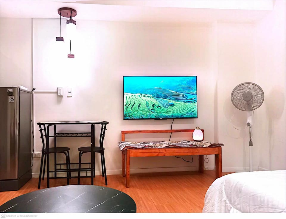 TV and multimedia, View (from property/room), Dinner, room service