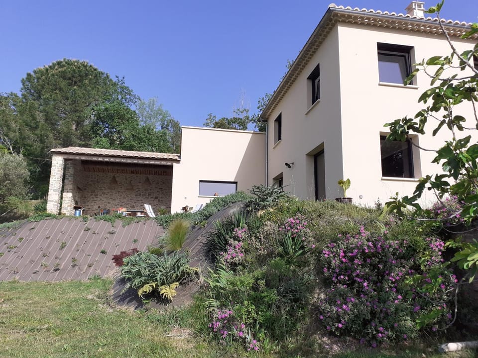 Maison de campagne dans le Gard à proximité d'Uzés Villa in Provence