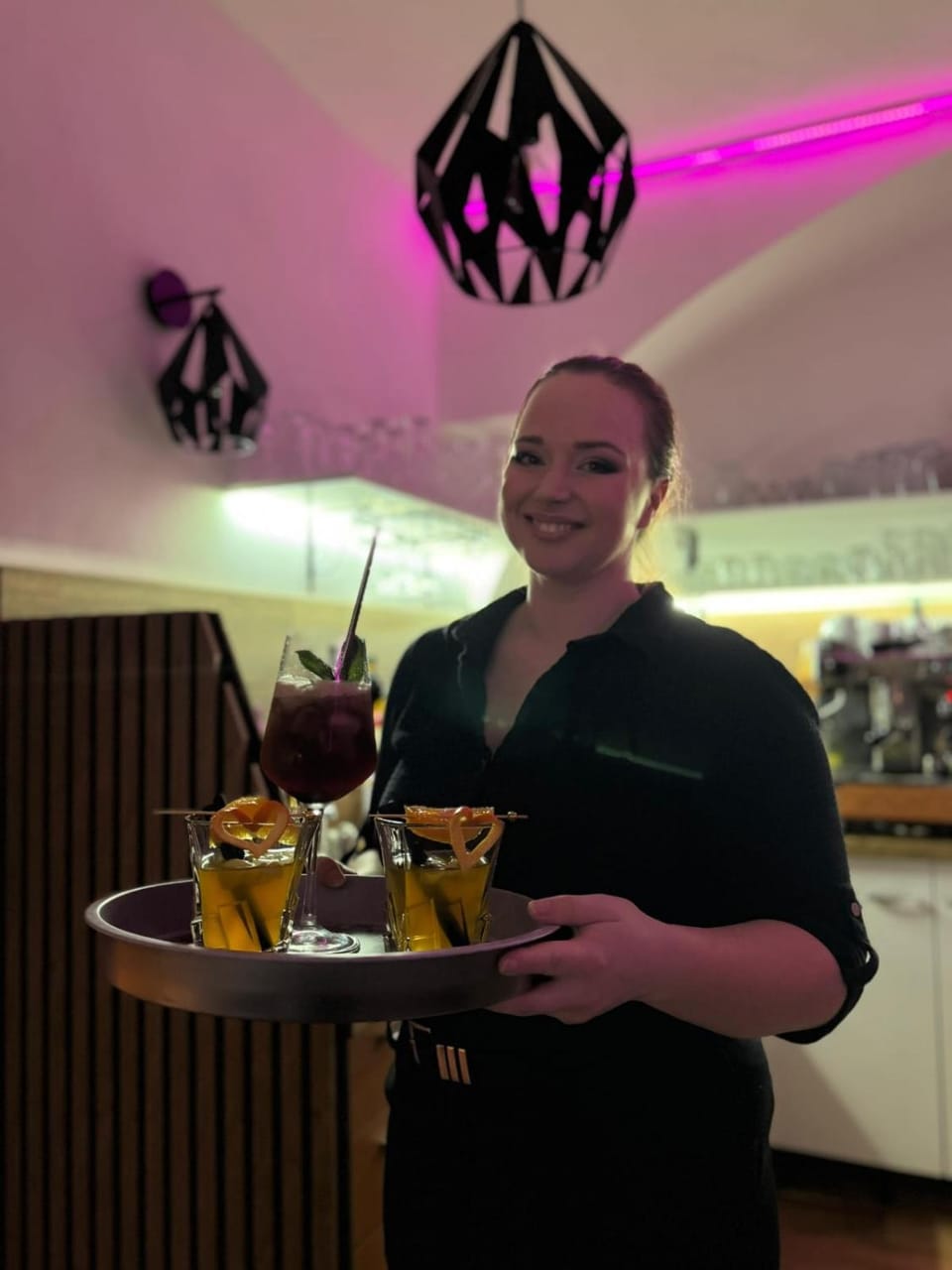 People, Lounge or bar