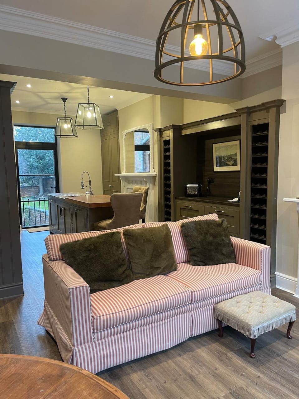 20 Sansome Walk House in Worcester