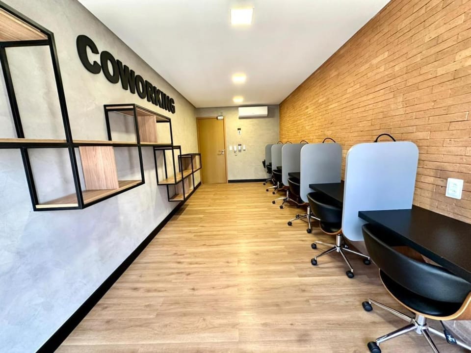 Meeting/conference room