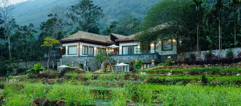 Property building, Spring, Day, Natural landscape, Garden, Garden view, Mountain view