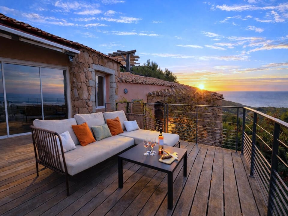 Property building, Patio, Day, Natural landscape, View (from property/room), Balcony/Terrace, Living room, Seating area, Dining area, Mountain view, Sea view, Sunrise, Sunset