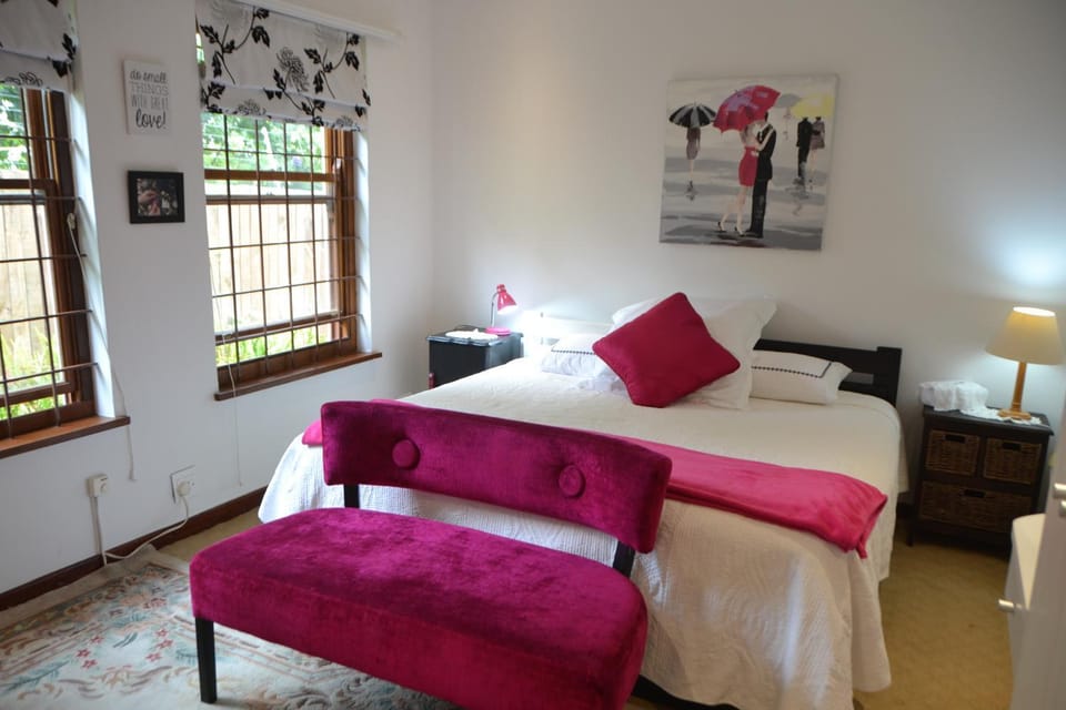 Cape Dutch Family Home in the Winelands House in Cape Town