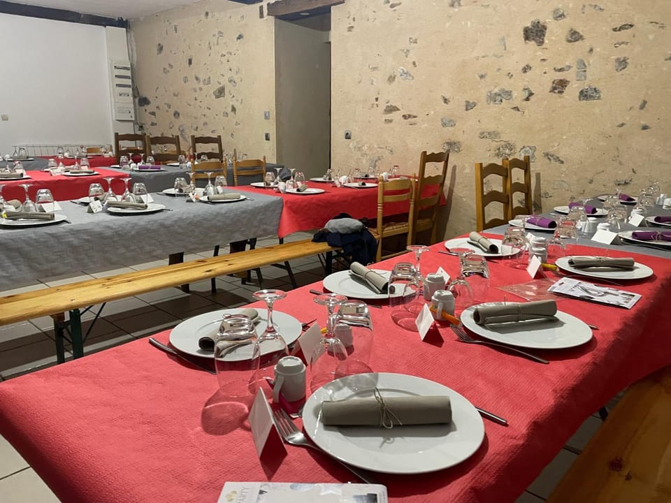 Gîtes des Oiseaux 30 couchages House in Pays de la Loire