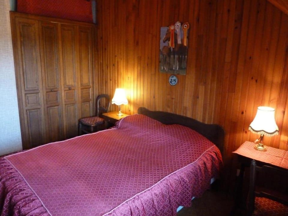 Gite Vassy House in Bourgogne-Franche-Comté