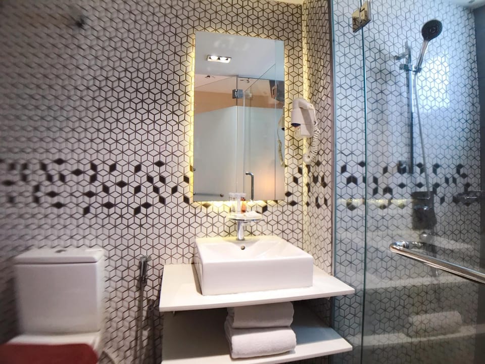 Toilet, Bathroom