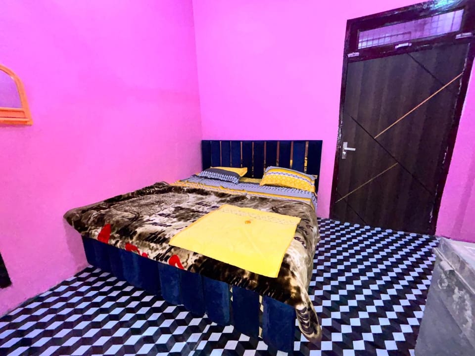 Banshi Bala Hotel Vacation rental in Uttar Pradesh
