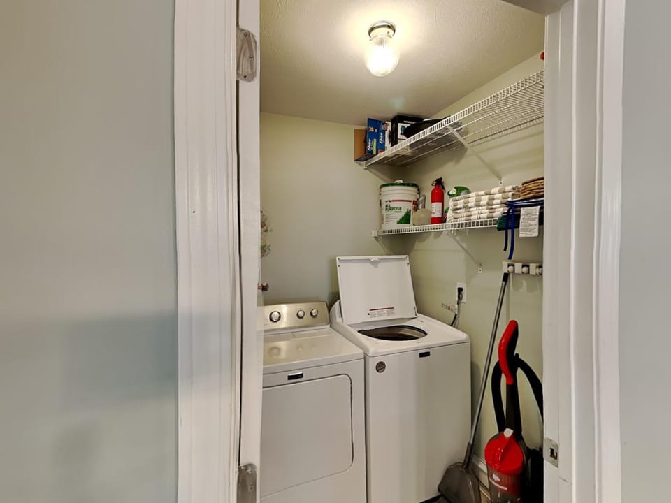storage, laundry, washing machine, dryer