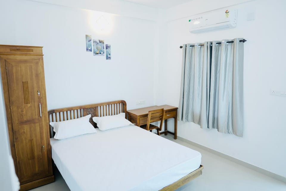 Bed, Bedroom, internet, air conditioner