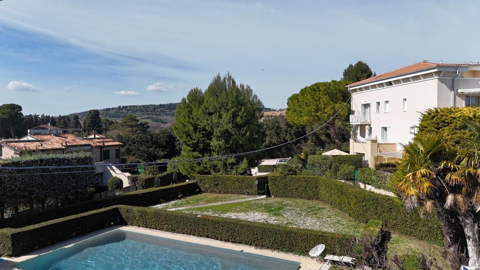 N185 - Numana, meraviglioso trilocale con terrazzo e piscina Apartment in Sirolo