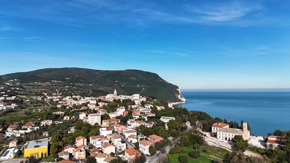 N185 - Numana, meraviglioso trilocale con terrazzo e piscina Apartment in Sirolo