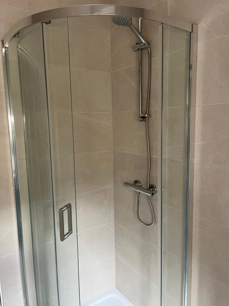 Brand New Stylish Apartment in Clifden Town Centre Apartment in Clifden