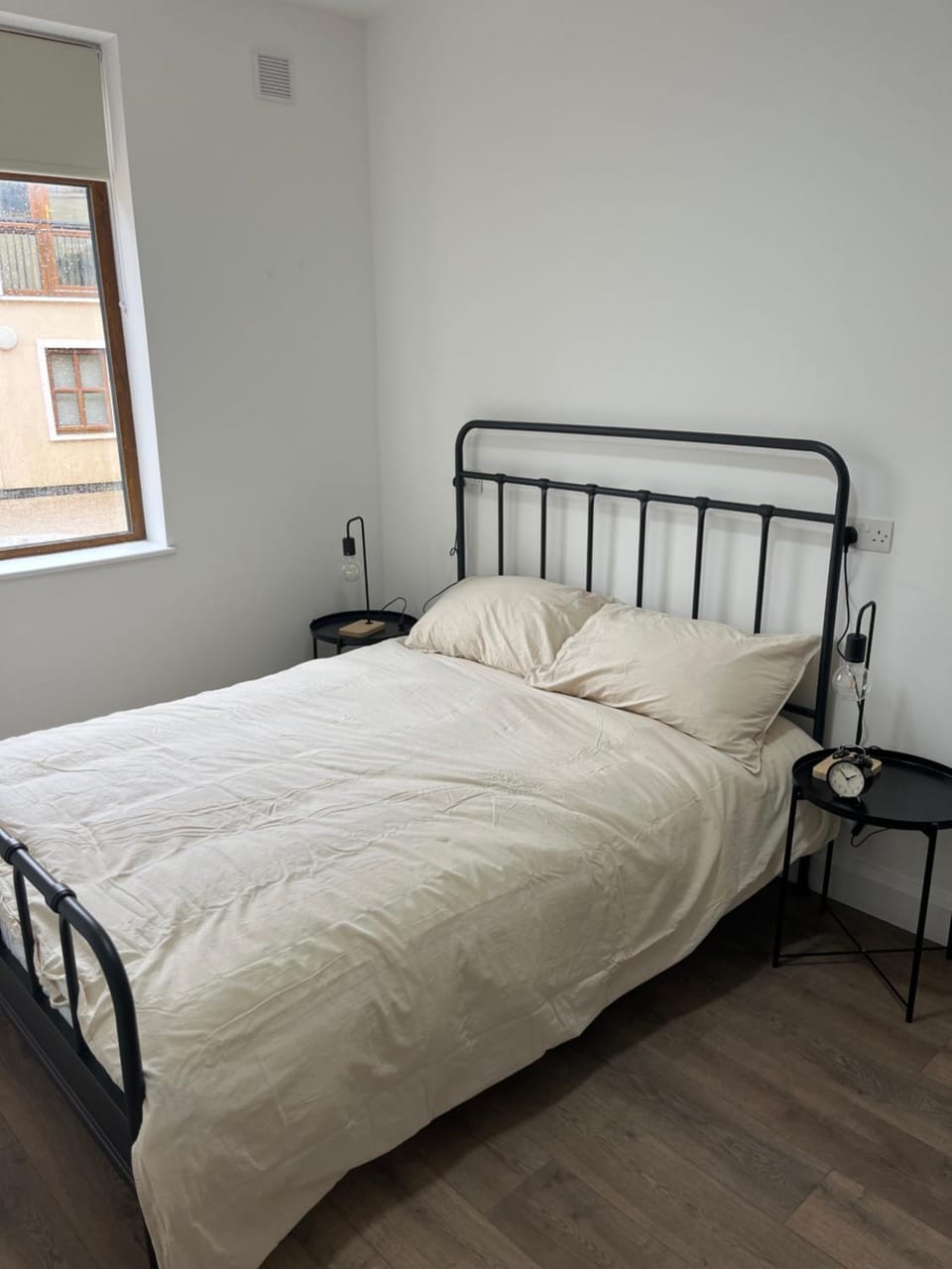Brand New Stylish Apartment in Clifden Town Centre Apartment in Clifden