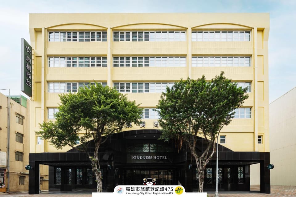 Property building, Day