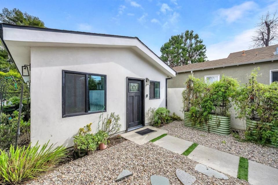 Property building, Garden view