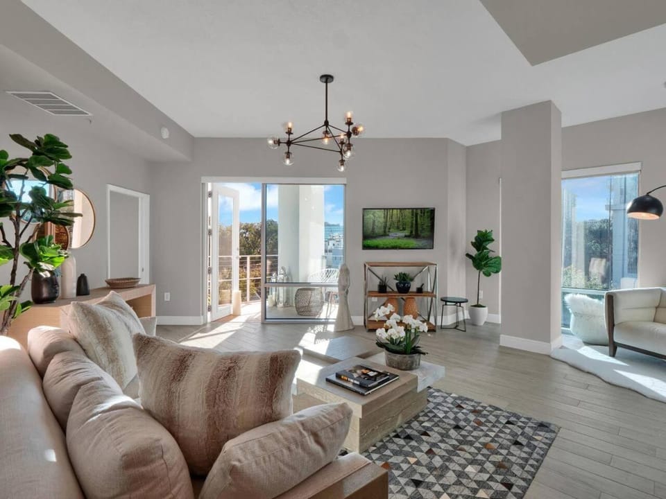 TV and multimedia, Living room