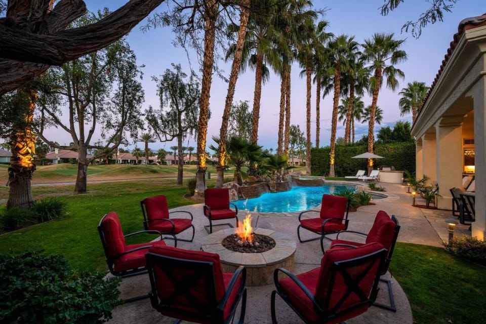 Natural landscape, Swimming pool, fireplace