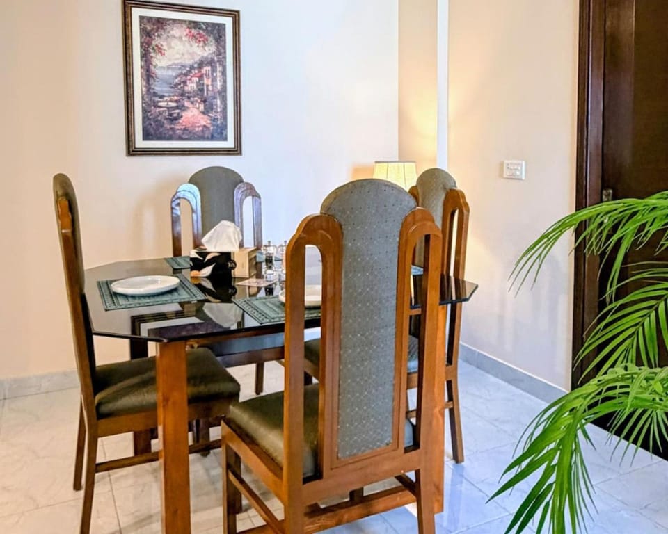 Gourmet Getaway Two by Jannat Vacation Rentals Apartment in Karachi