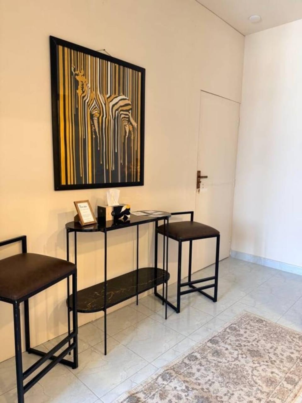 Gourmet Getaway Petite by Jannat Vacation Rentals Apartment in Karachi