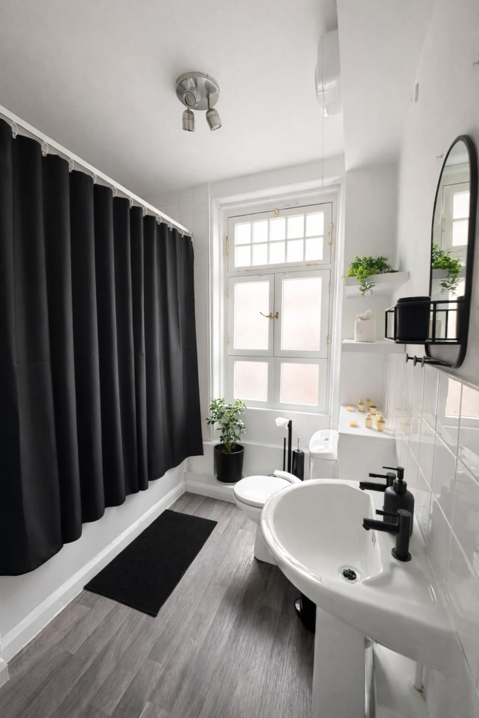Shower, Toilet, Bathroom, Public Bath, Bath, bidet, hair dryier, heating, storage, dryer
