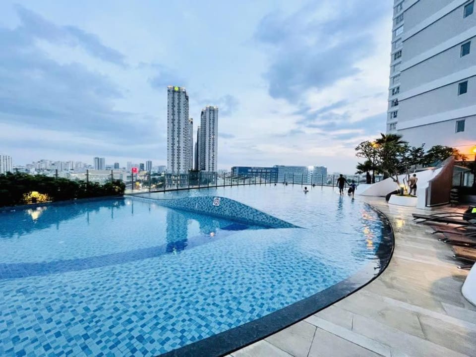 Luxe Home Apartment in Ho Chi Minh City
