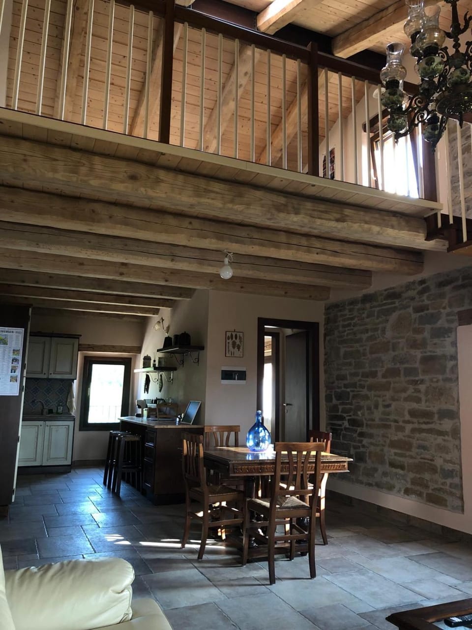 Living room, Dining area