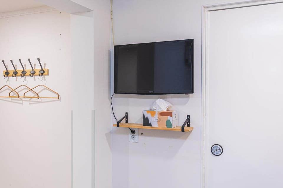 Kotaro House 2 Bed and Breakfast in Seoul