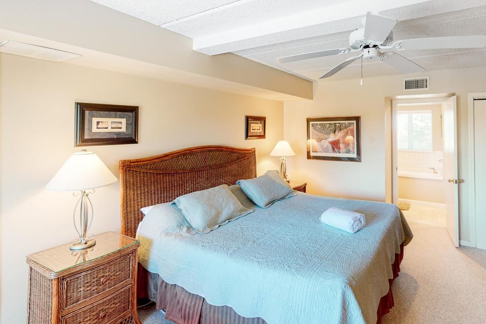 HAAVE20 4 Sand Pebbles #AV204 House in Hatteras Island