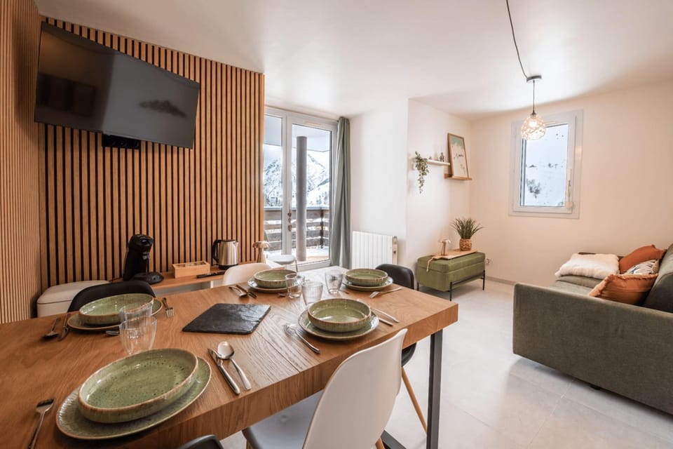 Bright apartment for 7 people in Les Deux Alpes Apartment in Les Deux Alpes