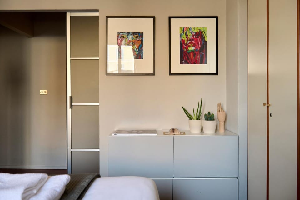 Bedroom, heating, air conditioner