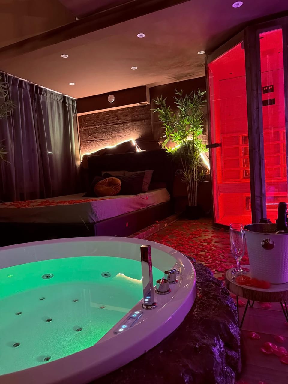 Ama Collection Esclusive Spa Apartment hotel in Bologna