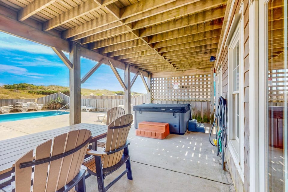 HAHBS15 Down by the Sea House in Hatteras Island