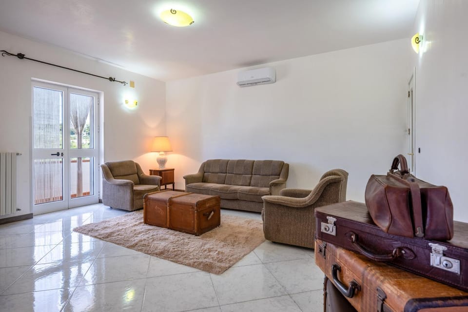 Villa Montevicoli Villa in Province of Taranto