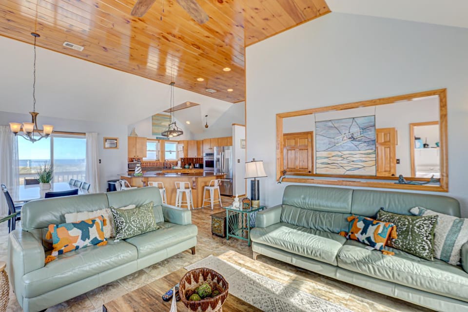 HALE124 3's a Charm 124 House in Hatteras Island