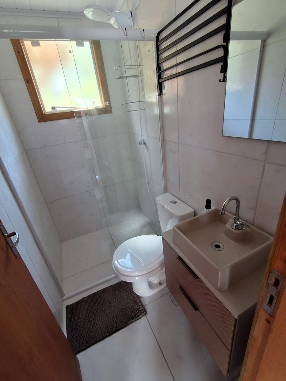 Shower, Bathroom, towels