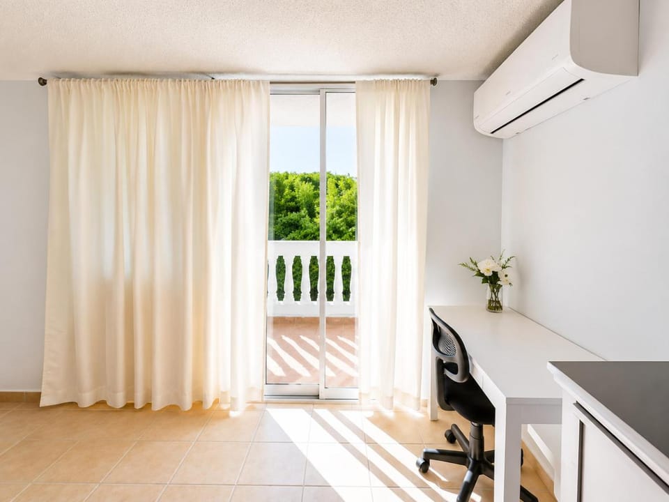 Golden Dream Villa 2nd floor A Apartment in Isabela